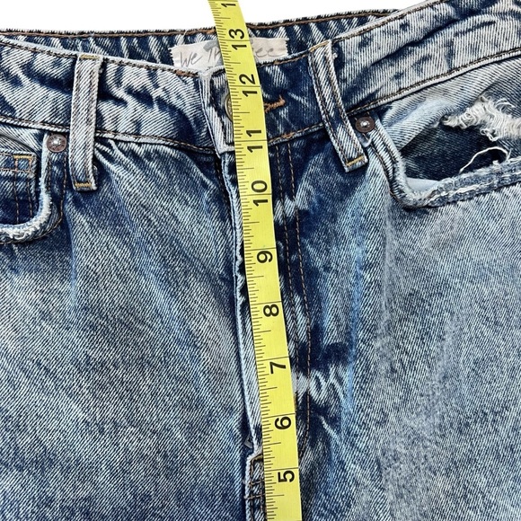 Free People We the Free My Own Lane High Rise Ripped Straight Leg Jeans Size 26 - Picture 12 of 16